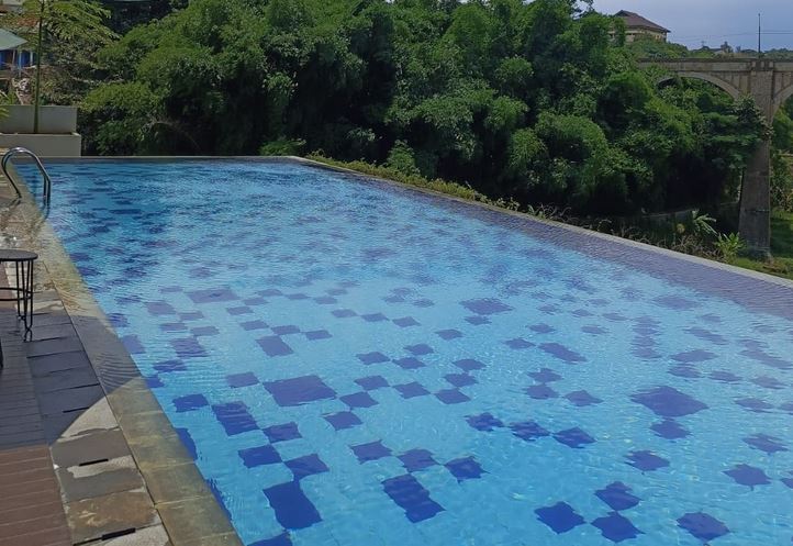 Tips Perawatan Kolam Renang Natural